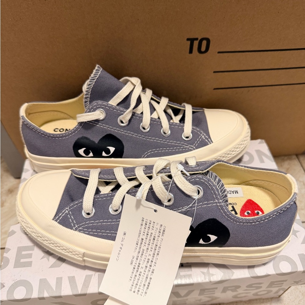 Converse Women's Comme des Garçons Play Sneakes